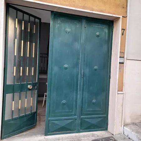 Casa Iside Oria (Brindisi)
